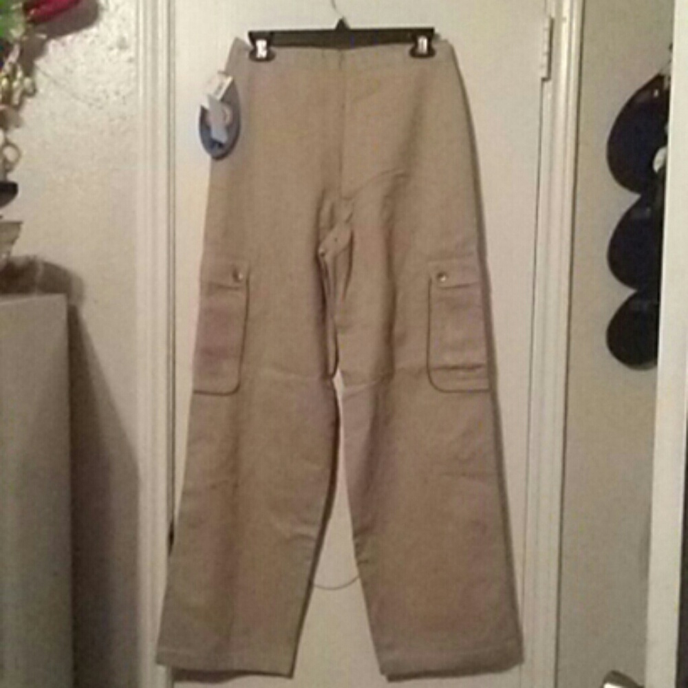 R.V.T PANTS - Picture 5 of 8